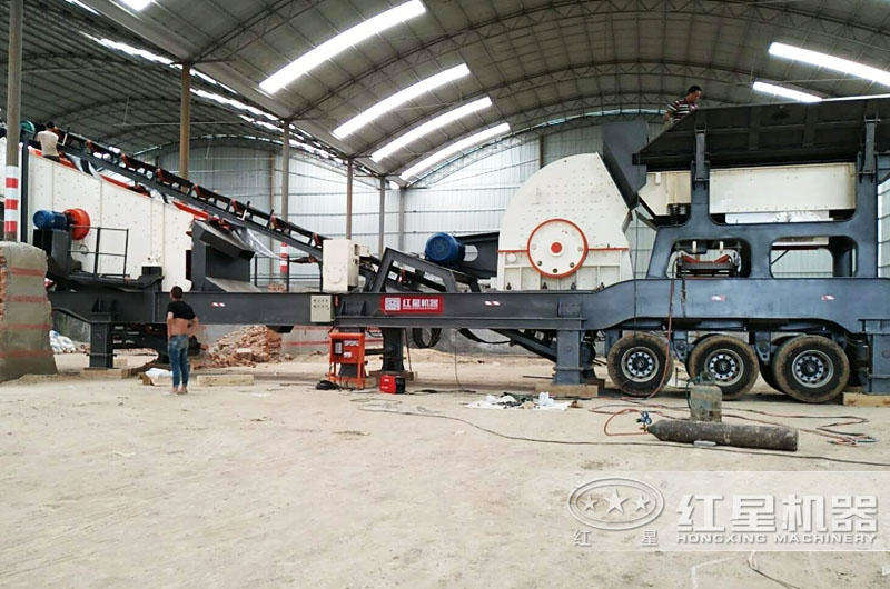 一飽眼福！四條時產(chǎn)200噸的機(jī)制砂生產(chǎn)線作業(yè)現(xiàn)場