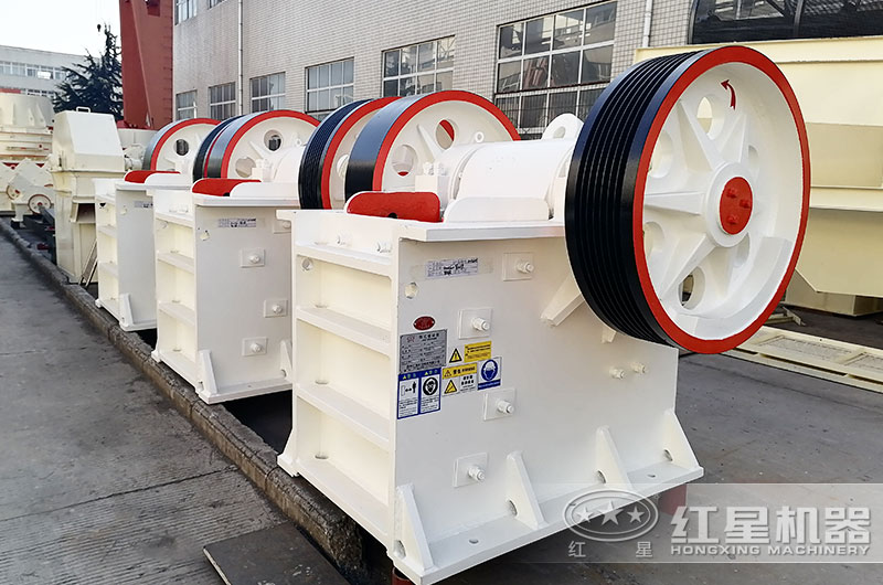 小型碎石機(jī)器有哪些？多少錢(qián)一臺(tái)？