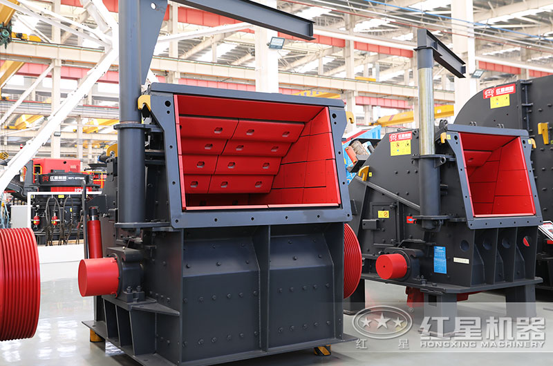 反擊式頁巖破碎機(jī)圖片 反擊式頁巖破碎機(jī)圖片